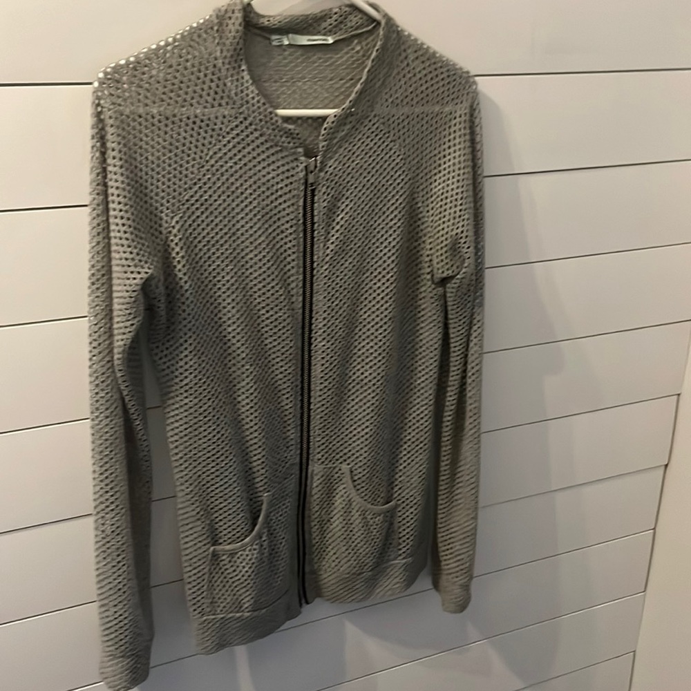 EUC Maurices zip up